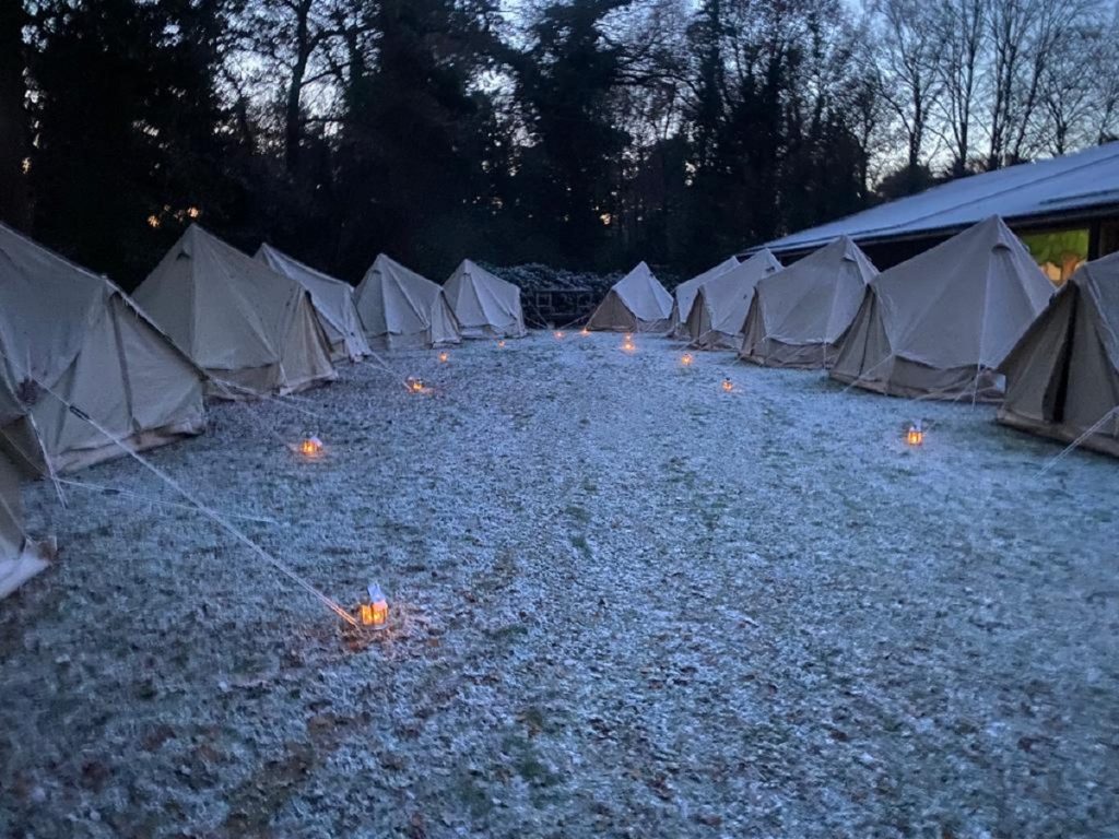 Tentenkamp tijdens een winterevent bij Otterlo Events